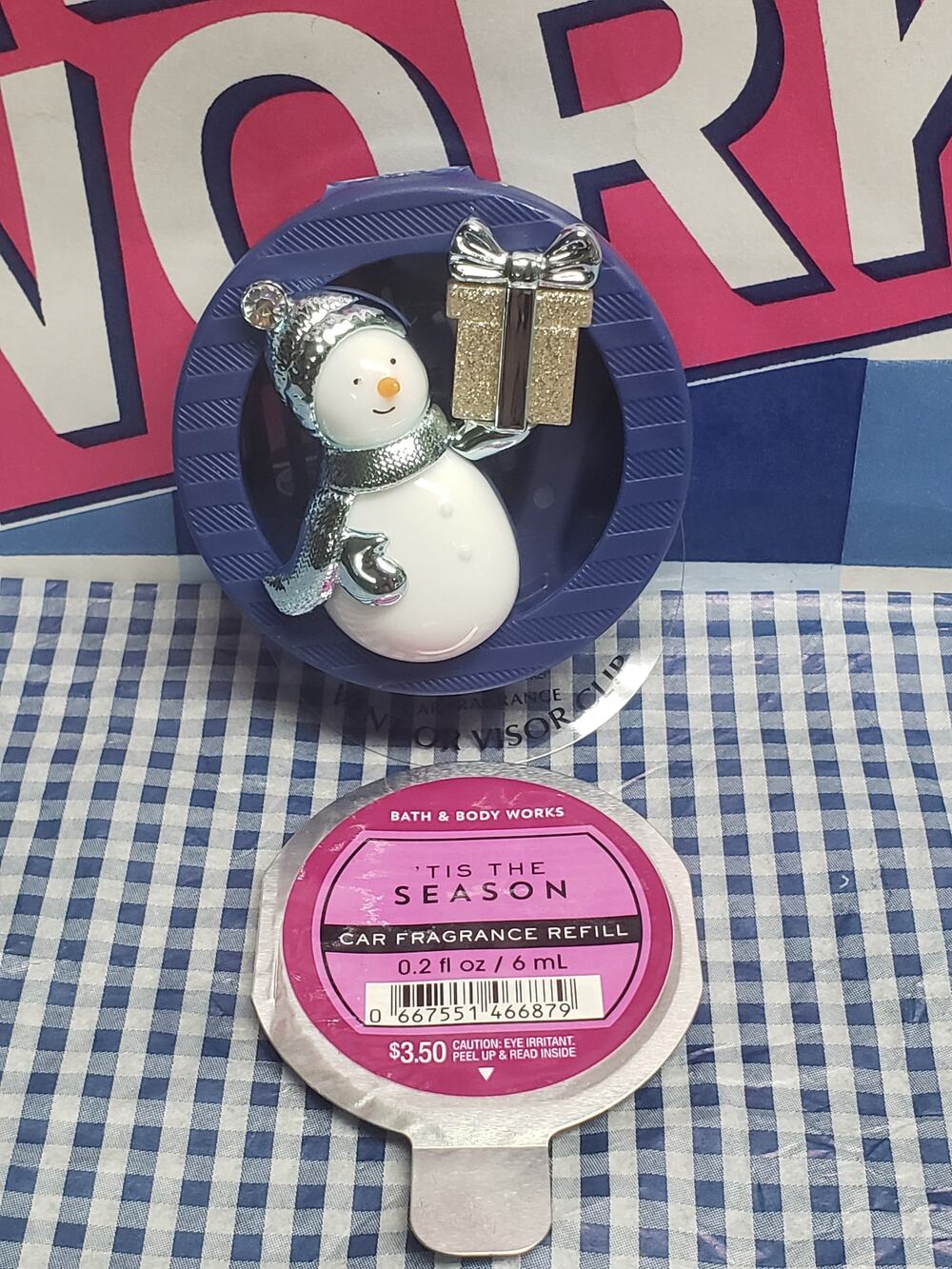BBW Snowman w. Gift Present Visor & Vent Clip Car Fragrance Holder w. Refill